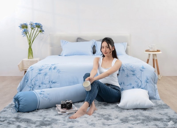 Chăn ga gối Sông Hồng màu xanh dương được ưa chuộng